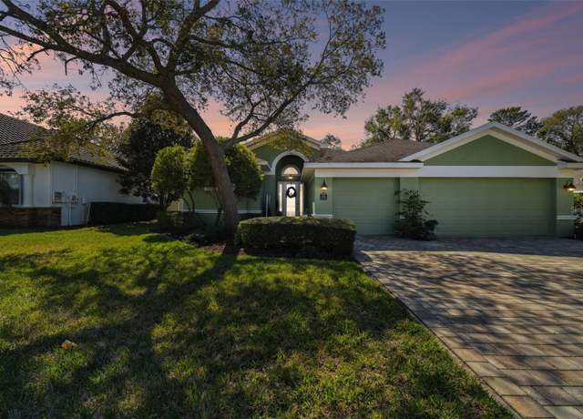 Property at 1514 River Ct, Tarpon Springs, FL 34689, 4 beds, 2 baths