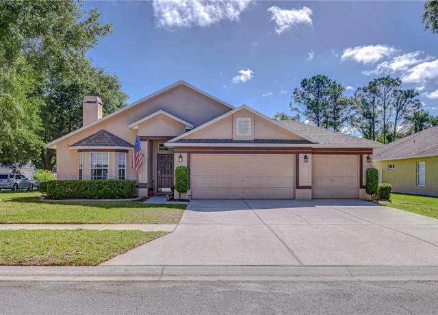 Property at 2927 Hickory Grove Dr, Valrico, FL 33596, 4 beds, 2 baths