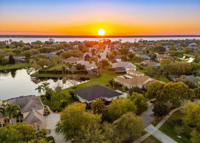 Property at 2942 Heritage Cir, Merritt Island, FL 32952, 4 beds, 2 baths