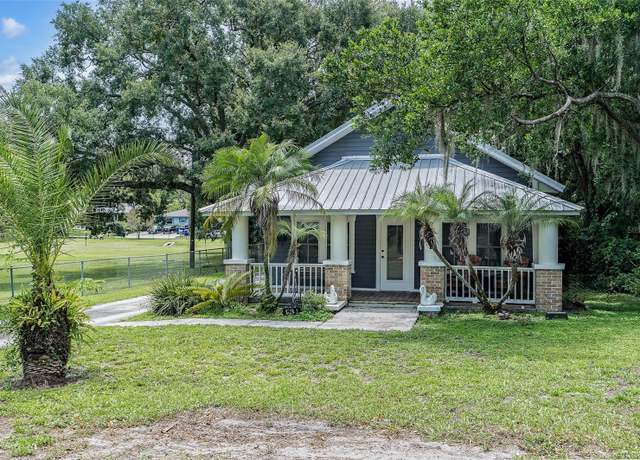 Property at 131 E Poinsettia St, Lakeland, FL 33803, 2 beds, 1 bath