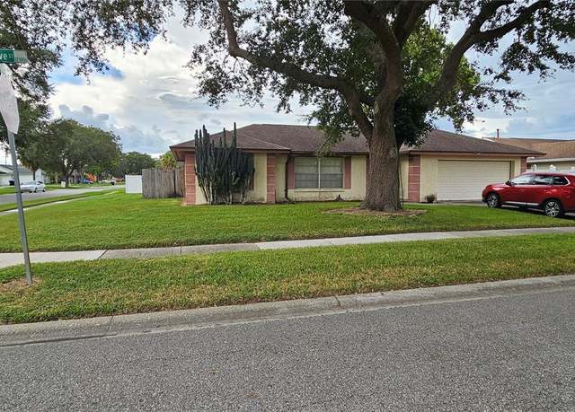 Property at 12144 Chive St, Orlando, FL 32837, 3 beds, 2 baths