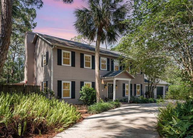 Property at 6321 Quarterhorse Cir, Cocoa, FL 32926, 4 beds, 2.5 baths
