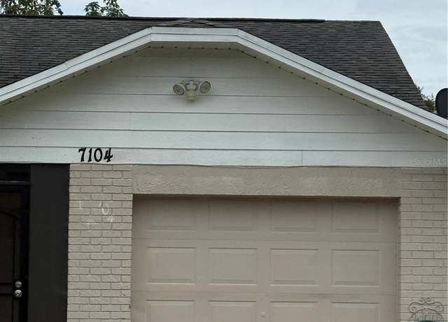 Property at 7104 Blue Earth Ct, Orlando, FL 32818, 4 beds, 2 baths