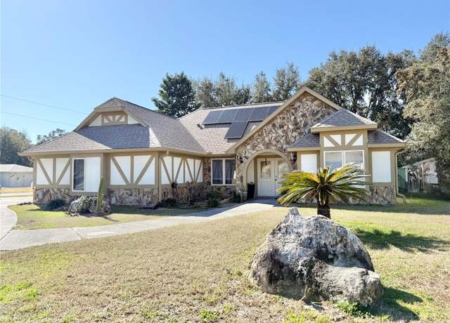 Property at 8265 W Periwinkle Ln, Homosassa, FL 34446, 3 beds, 3 baths