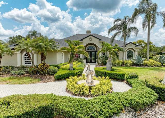 Property at 10002 Cherry Hills Avenue Cir, Bradenton, FL 34202, 4 beds, 3.5 baths