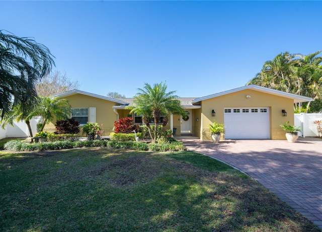 Property at 1940 35th St N, St Petersburg, FL 33713, 3 beds, 2 baths