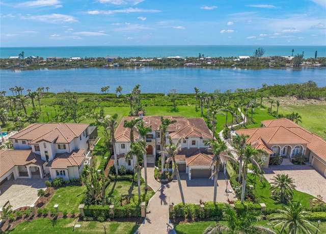 Property at 5830 Jamila River Dr, Venice, FL 34293, 5 beds, 5.5 baths