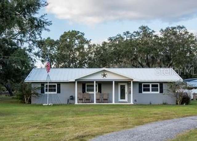 Property at 9919 Hickory Hollow Rd, Leesburg, FL 34788, 3 beds, 2 baths