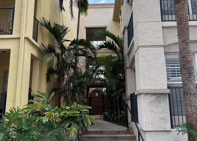 Property at 402 S Armenia Ave #127, Tampa, FL 33609, 2 beds, 2 baths