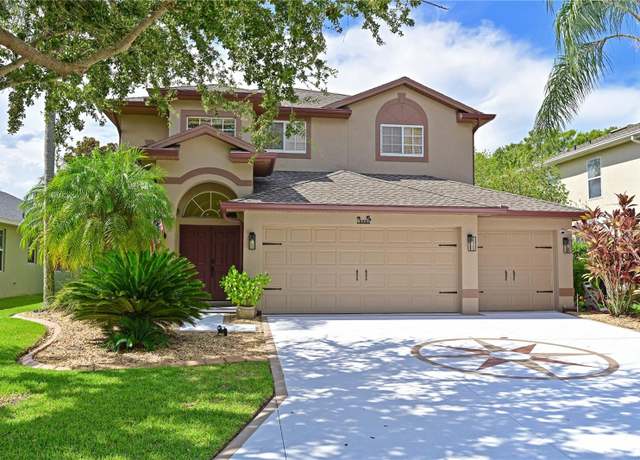 Property at 8108 Haven Harbour Way, Bradenton, FL 34212, 3 beds, 2.5 baths