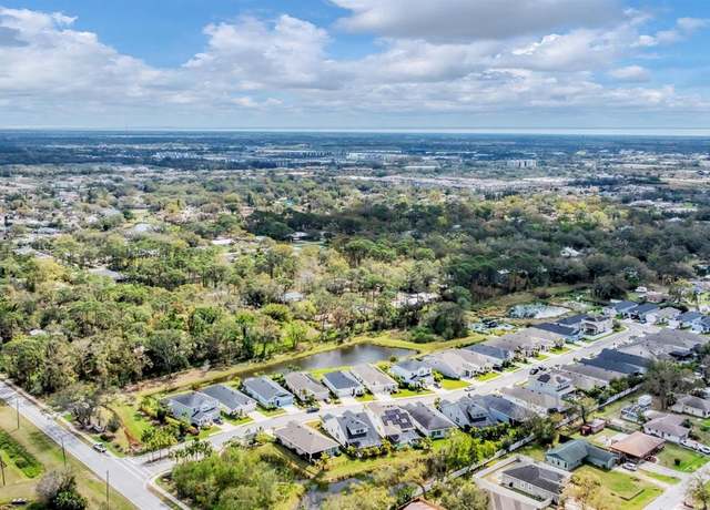 Property at 2538 Fireflag Ln, Sarasota, FL 34232, 3 beds, 2 baths
