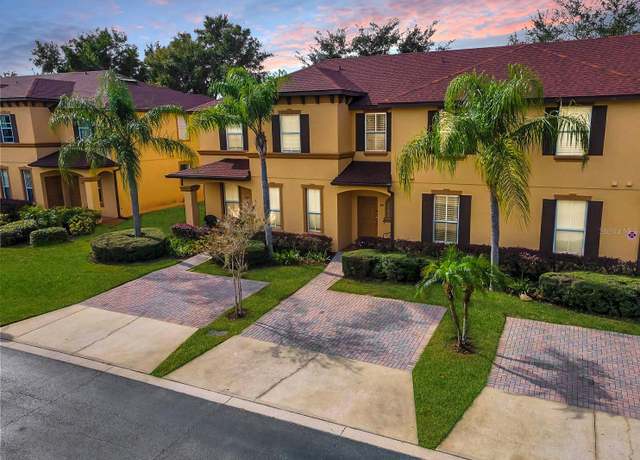 Property at 319 Verona Ave, Davenport, FL 33897, 4 beds, 3 baths