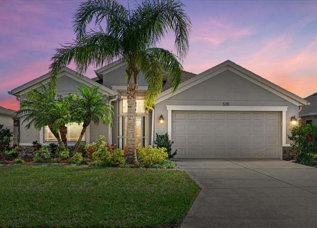 Property at 5311 72nd St E, Palmetto, FL 34221, 3 beds, 2 baths