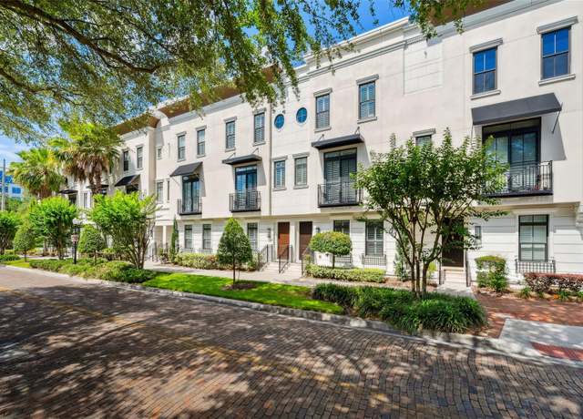 Property at 220 S Summerlin Ave, Orlando, FL 32801, 3 beds, 3.5 baths