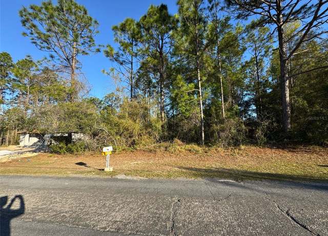 Property at 7890 N Pocono Dr, Citrus Springs, FL 34434