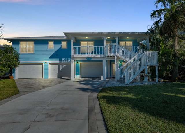 Property at 2601 Bay Blvd, Indian Rocks Beach, FL 33785, 3 beds, 2 baths