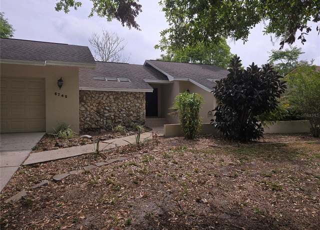 Property at 6745 Englelake Dr, Lakeland, FL 33813, 3 beds, 2.5 baths