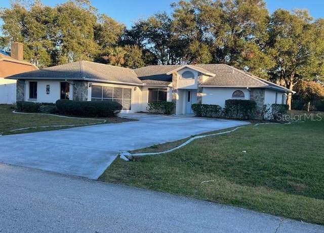 Property at 32 Boulder Rock Dr, Palm Coast, FL 32137, 3 beds, 2 baths