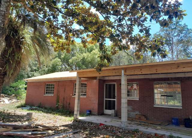 Property at 343 Lincoln Ave, Masaryktown, FL 34604, 4 beds, 2 baths
