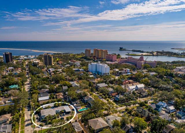 Property at 206 9th Ave NE, St Petersburg, FL 33701, 2 beds, 10 baths