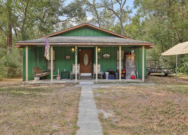Property at 303 Grand Ave, Brooksville, FL 34604, 2 beds, 2 baths