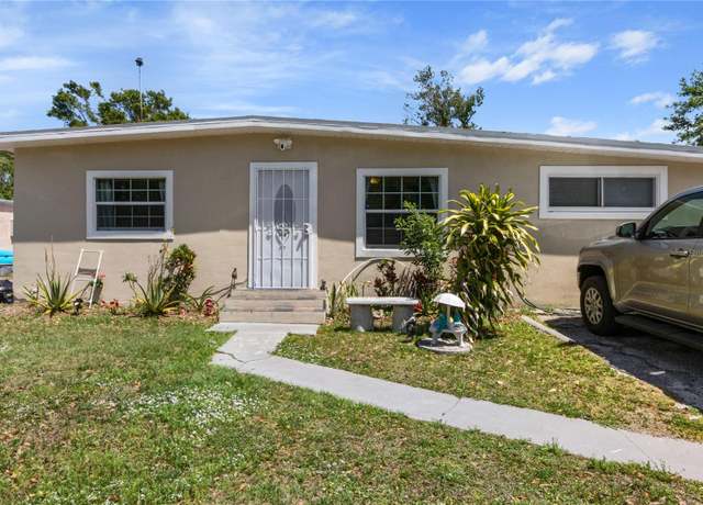 Property at 215 Melody Ln, Largo, FL 33771, 3 beds, 1 bath