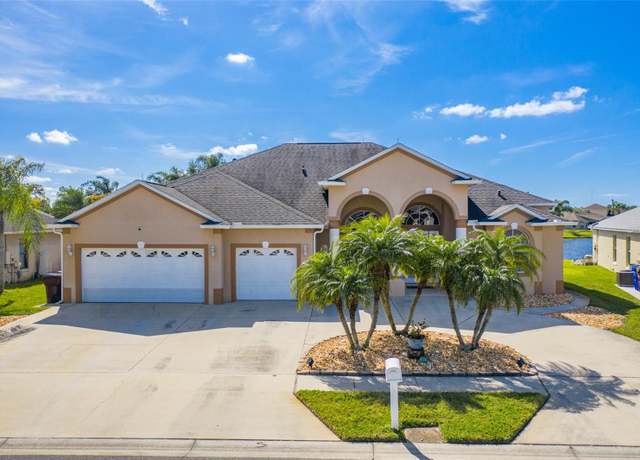 Property at 3181 Bayview Ln, St Cloud, FL 34772, 4 beds, 3 baths