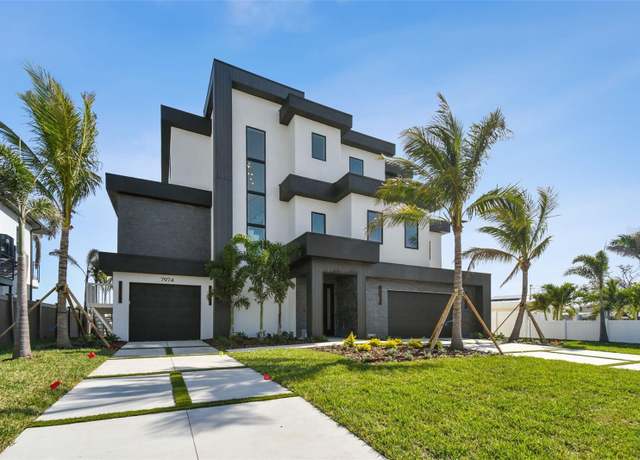 Property at 7974 1st Ave S, St Petersburg, FL 33707, 4 beds, 4.5 baths