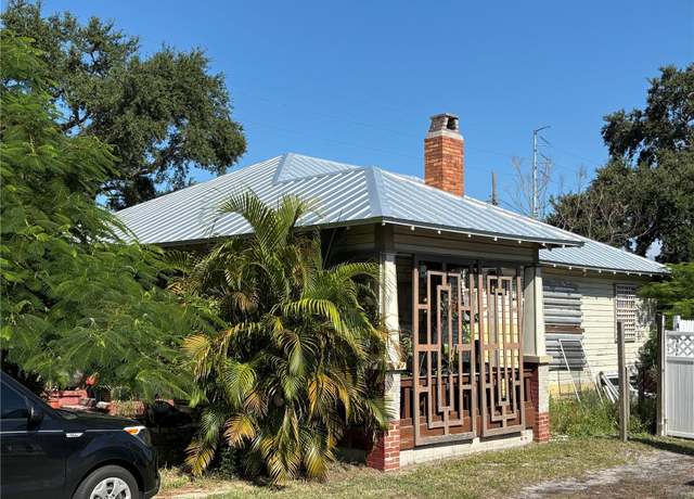 Property at 1106 Grove St, Clearwater, FL 33755, 2 beds, 1 bath