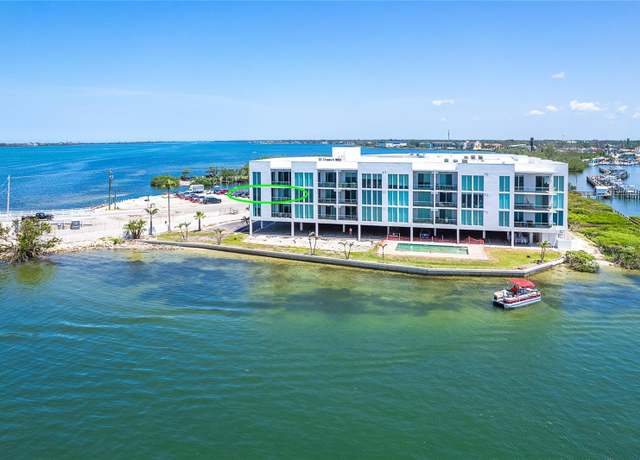 Property at 1375 Beach Rd #201, Englewood, FL 34223, 2 beds, 2.5 baths
