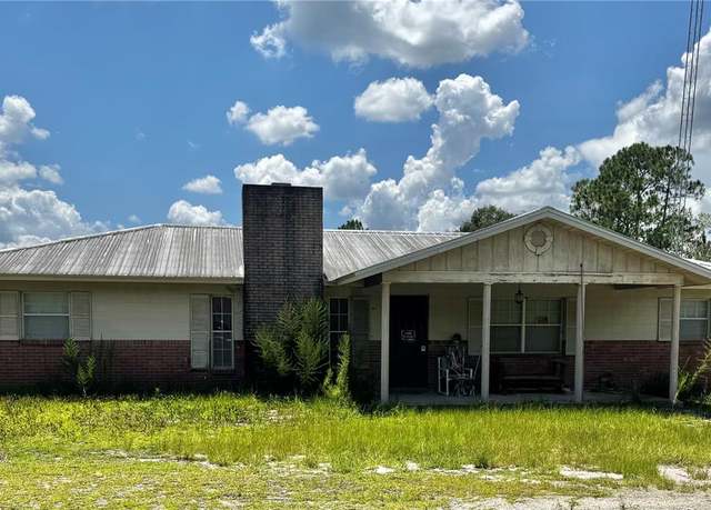 Property at 6030 SE 85th Loop, Trenton, FL 32693, 3 beds, 2 baths