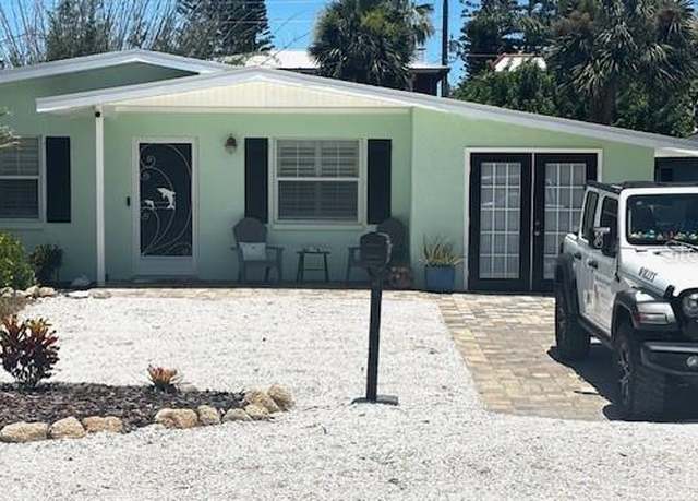 Property at 1219 Beacon St, New Smyrna Beach, FL 32169, 3 beds, 2 baths