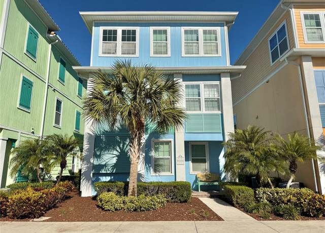 Property at 8035 Surf St, Kissimmee, FL 34747, 4 beds, 4.5 baths