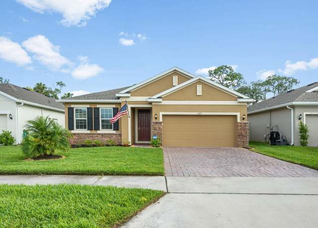 Property at 1027 Eagle Tree Ln, Sanford, FL 32771, 4 beds, 2 baths