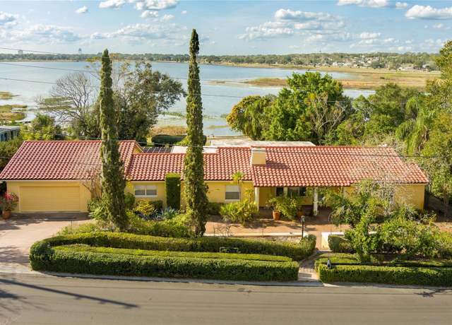 Property at 1121 Sunset Dr, Lake Wales, FL 33853, 3 beds, 3 baths