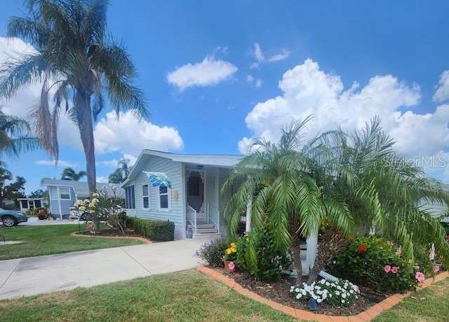 Property at 112 Eagle Cir, Ellenton, FL 34222, 2 beds, 2 baths