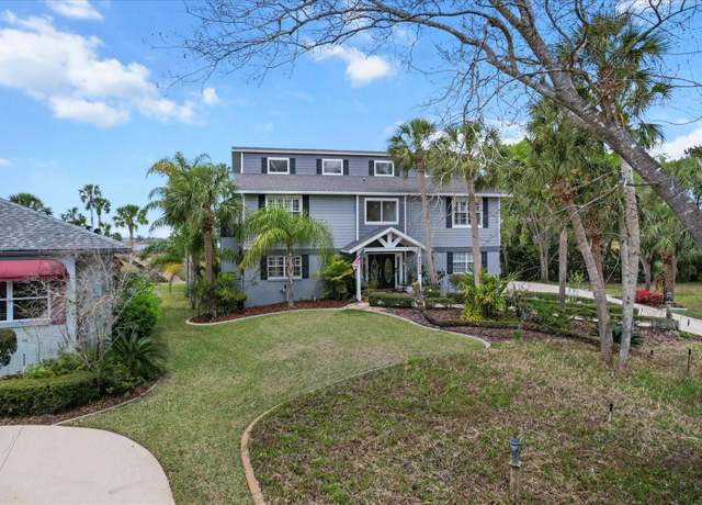 Property at 11927 W Timberlane Dr, Homosassa, FL 34448, 3 beds, 2.5 baths