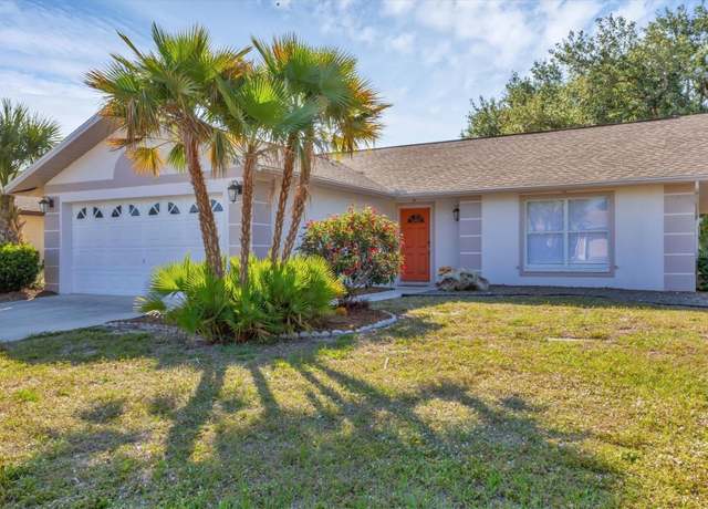 Property at 3181 E Village Dr, Venice, FL 34293, 3 beds, 2 baths
