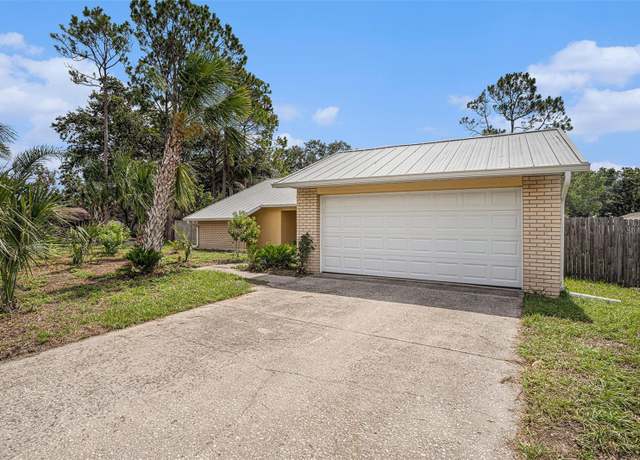 Property at 1902 Cedarbrooke Dr, Lutz, FL 33549, 3 beds, 2 baths