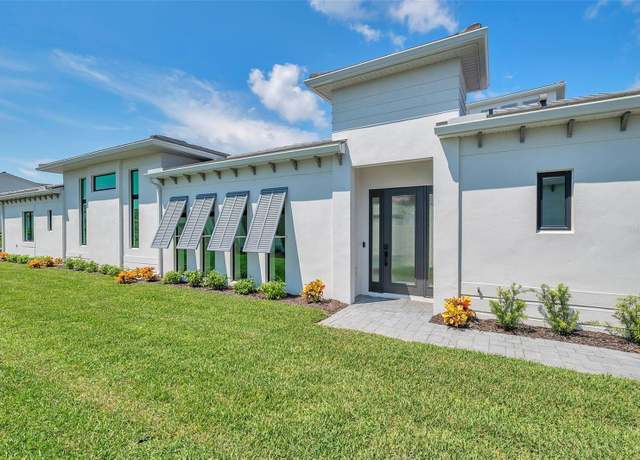 Property at 5932 Red Mangrove Ln, Bradenton, FL 34210, 3 beds, 3 baths