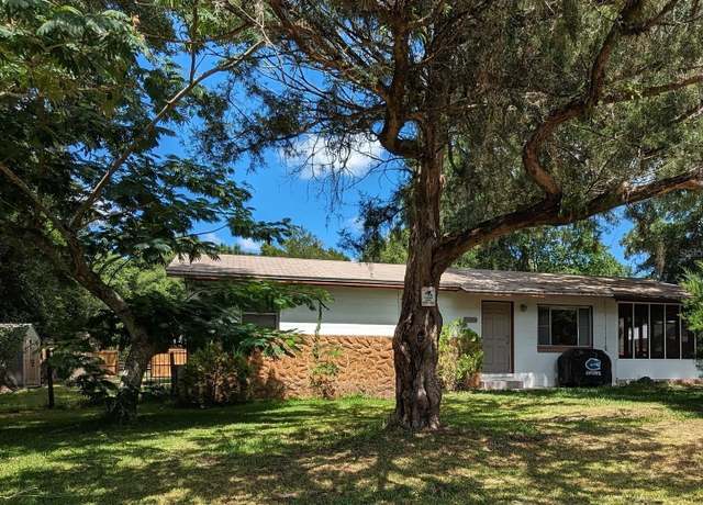 Property at 14230 SW 167th St, Archer, FL 32618, 3 beds, 1 bath