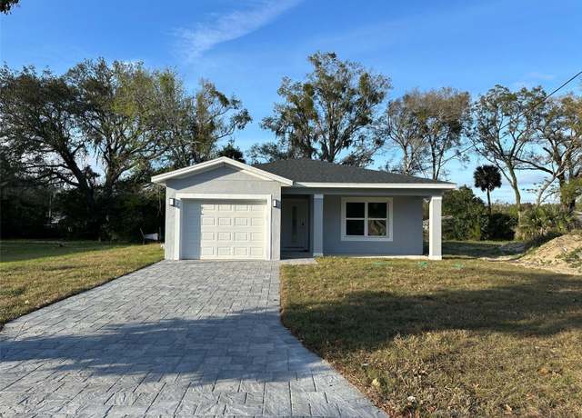 Property at 29 W 17th St, Apopka, FL 32703, 3 beds, 2 baths