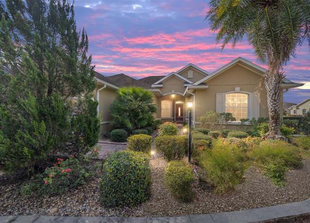 Property at 8650 SW 83rd Loop, Ocala, FL 34481, 3 beds, 2 baths