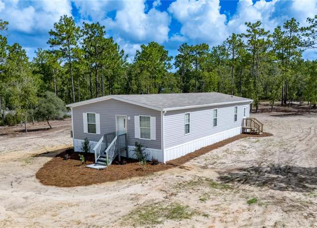 Property at 158 Melrose Landing Blvd, Hawthorne, FL 32640, 3 beds, 2 baths
