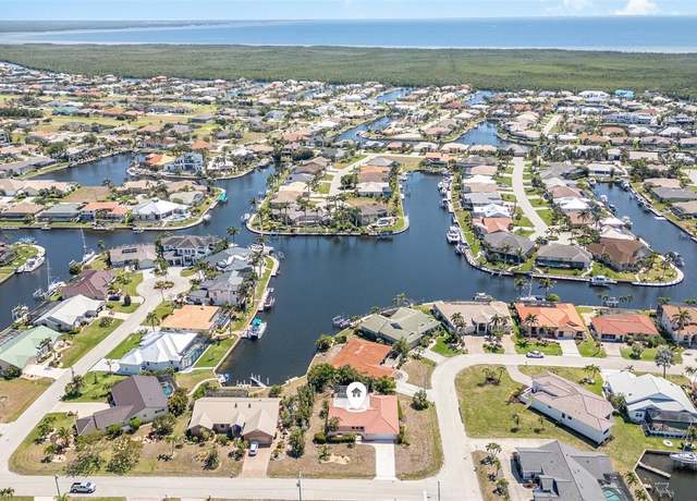 Property at 2621 Via Veneto Dr, Punta Gorda, FL 33950, 2 beds, 2 baths