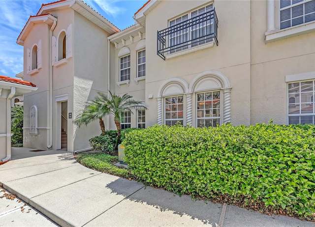 Property at 301 Ravinia Cir Unit 301B2, Venice, FL 34292, 3 beds, 2 baths