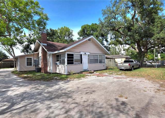 Property at 809 30th Ave E, Bradenton, FL 34208, 3 beds, 1 bath