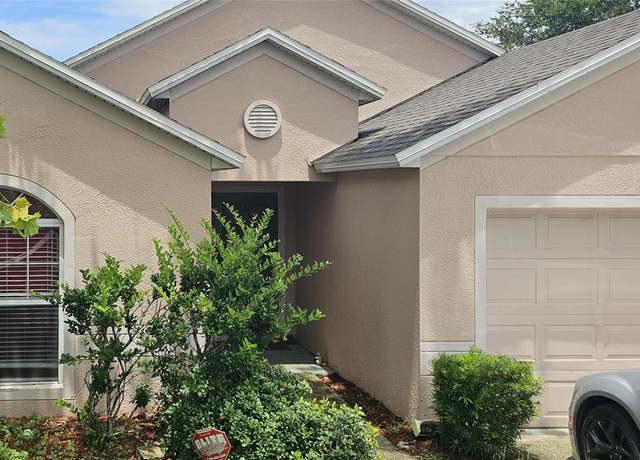Property at 1055 Bluegrass Dr, Groveland, FL 34736, 3 beds, 2 baths