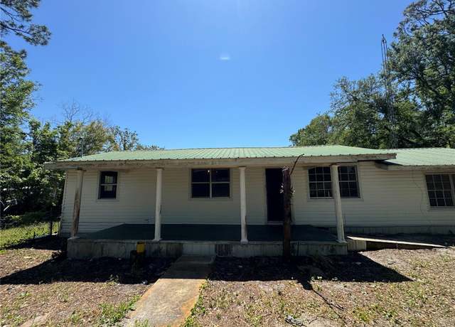 Property at 15130 N 104th St, Live Oak, FL 32060, 5 beds, 4 baths