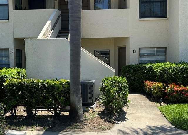 Property at 3536 Countrybrook Ln #13, Palm Harbor, FL 34684, 2 beds, 2 baths